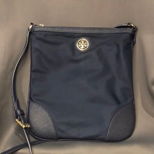 Tory Burch Navy Blue Zip Up Cross Body Bag